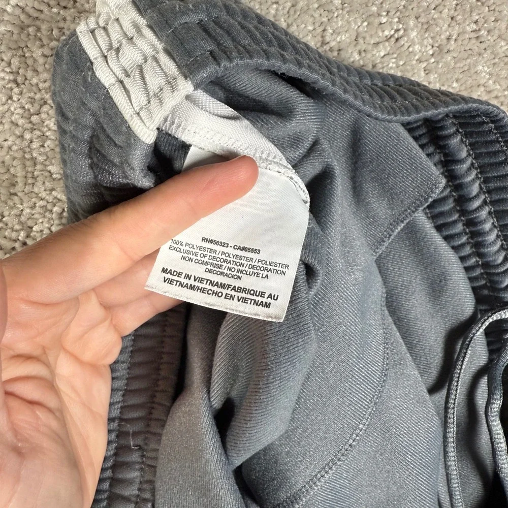 Nike‎ Mens Large Gray Track Pants Athletic Basketball Warm Up Pants Stripe